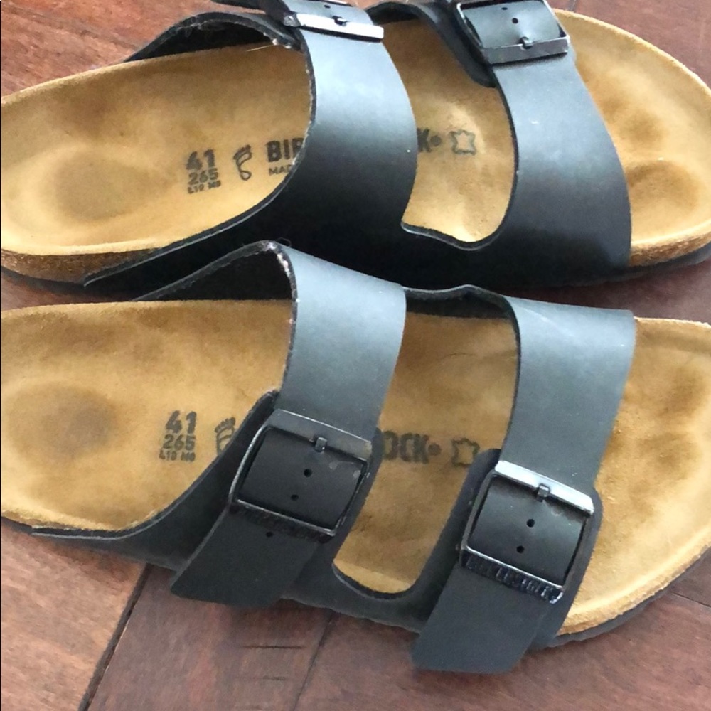 Black Birkenstock size 41.